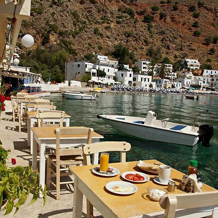 Madares Hotel Loutro Eksteriør billede