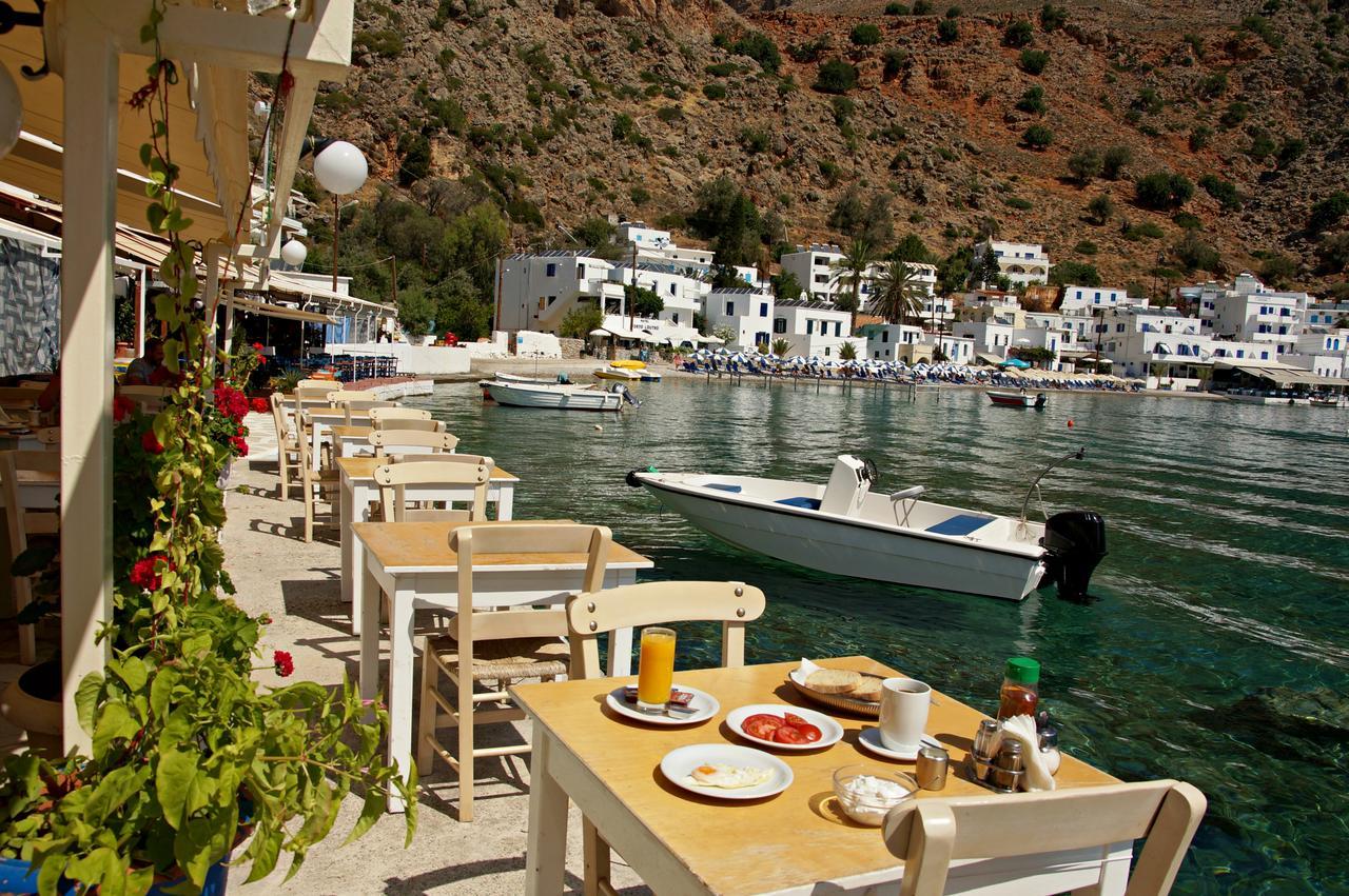 Madares Hotel Loutro Eksteriør billede